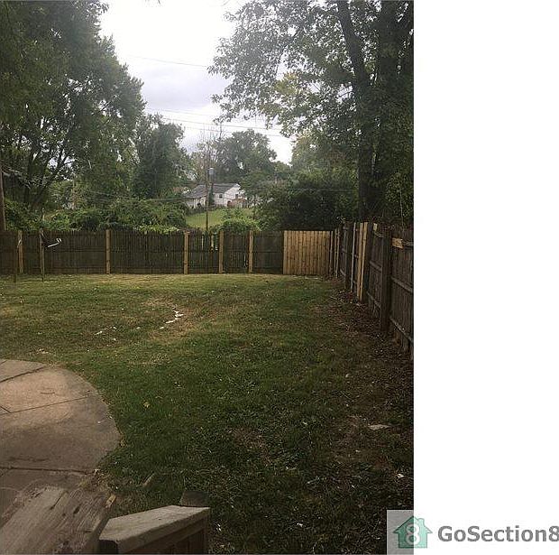 2nd image of 412 Midlothian Rd
