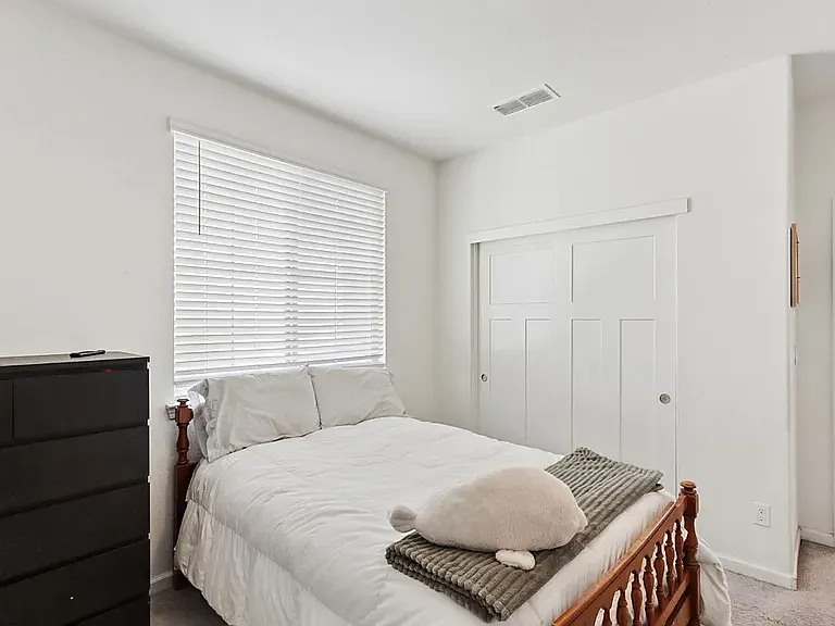 3652 Edington Dr — Photo 43
