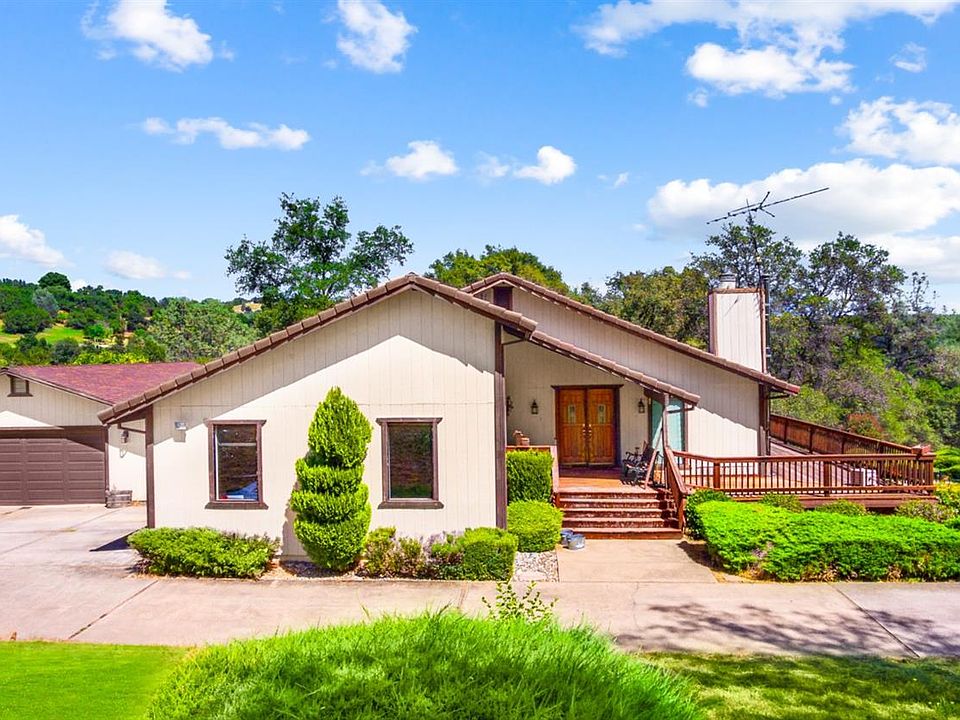 1st image of 1370 Boot Hill Ln