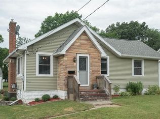 118 Maple Rd, Michigan Center, MI 49254