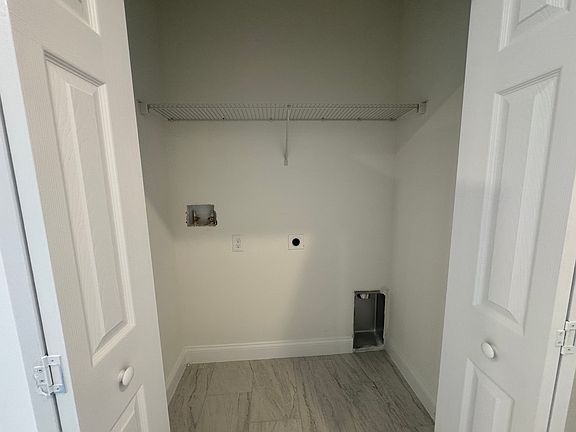 5th image of 440 E St #1