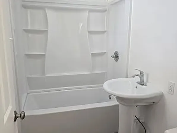 301 S High St, Poplarville, MS