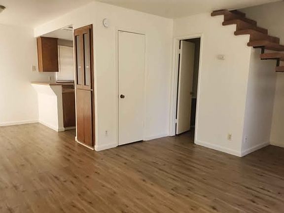 3rd image of 1901 Driftwood Dr APT 1