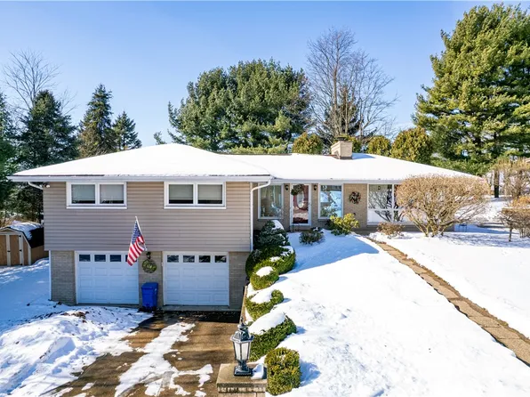 120 Everest Dr, North Huntingdon, PA 15642