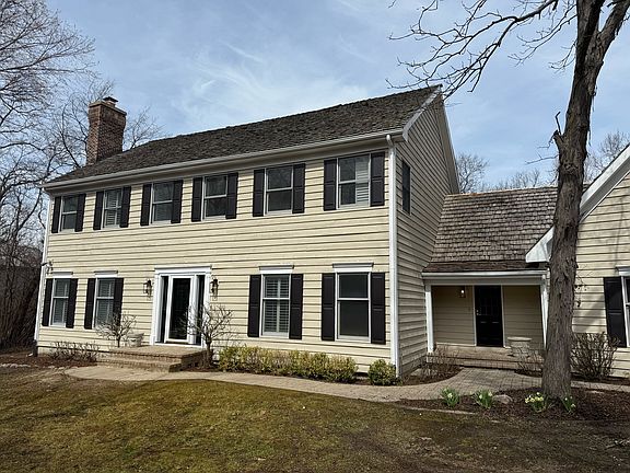 2nd image of 25138 N Pawnee Rd