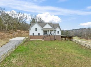 225 Grant Rd, Gordonsville, TN 38563