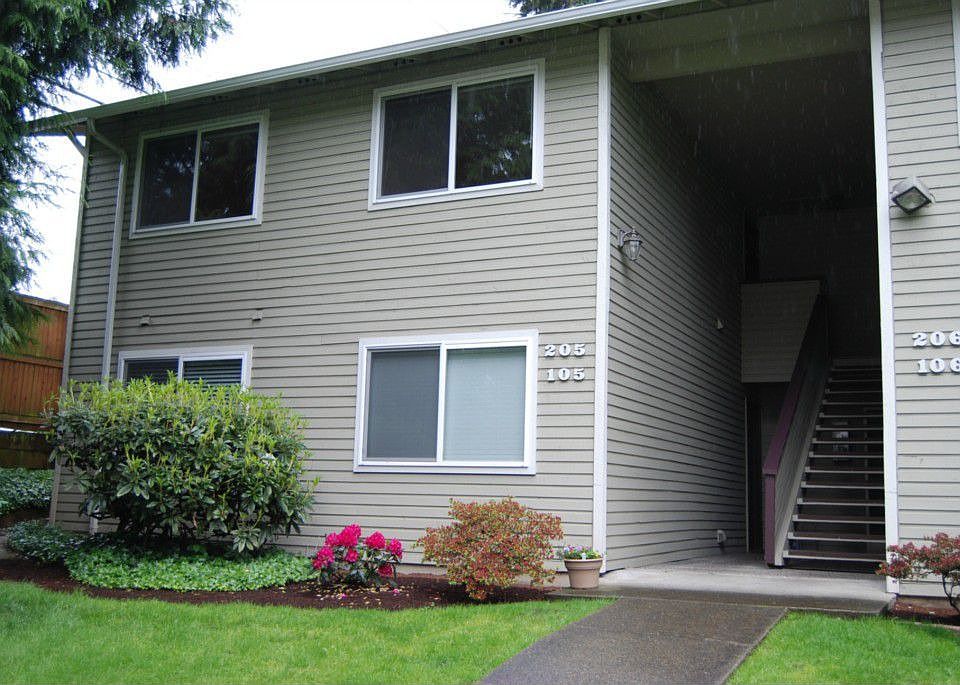 1st image of 9927 NE 124th St #S205