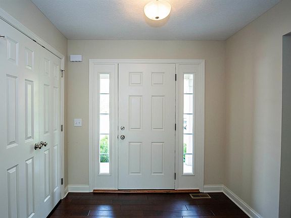 3rd image of 10711 Carolina Pines Dr