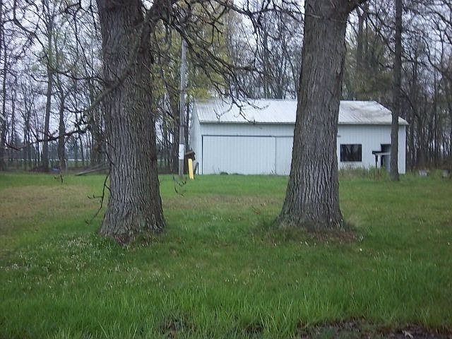 2nd image of Township 104 Hwy