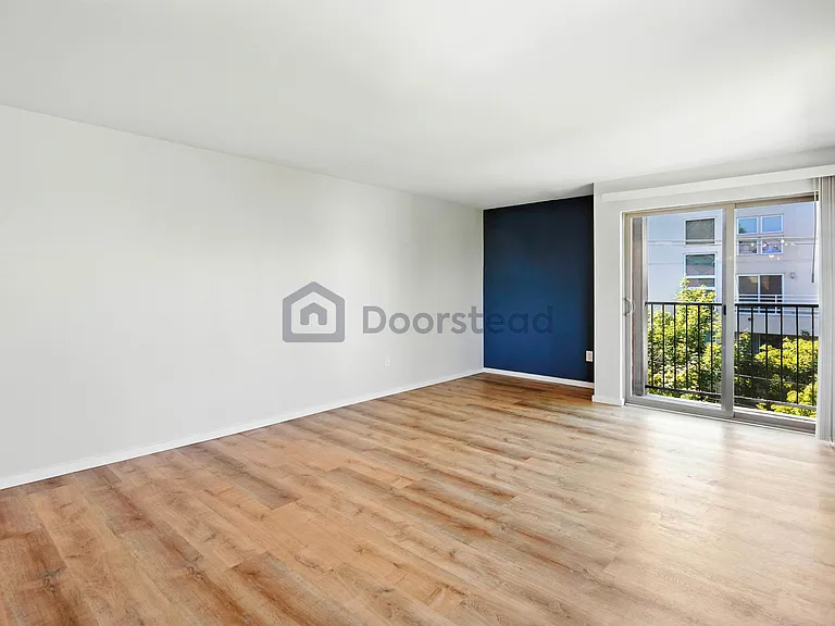 601 Summit Ave E #401 — Photo 11