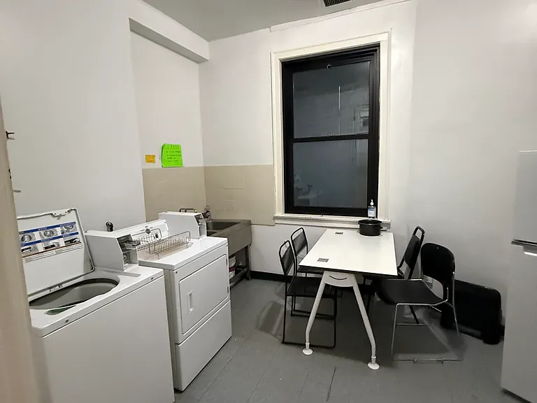Shared kitchen and laundry