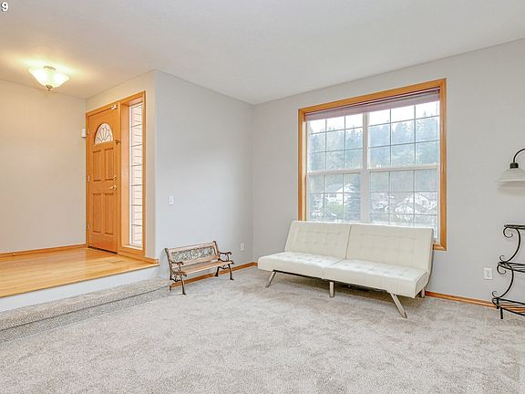 5th image of 13745 SW Rosy Ct