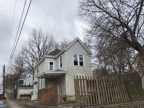 4th image of 1029 McPherson Ave