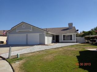 14131 Piedmont Dr, Victorville, CA 92392