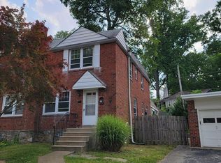 416 Country Ln, Narberth, PA 19072