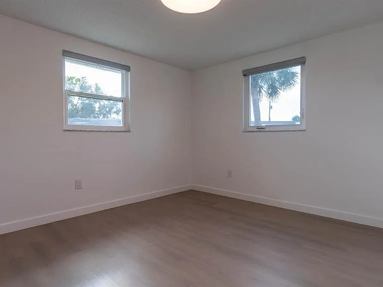 2233 Michele Dr — Photo 20