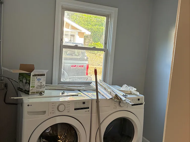 930 Palmer Ave #1 — Photo 5