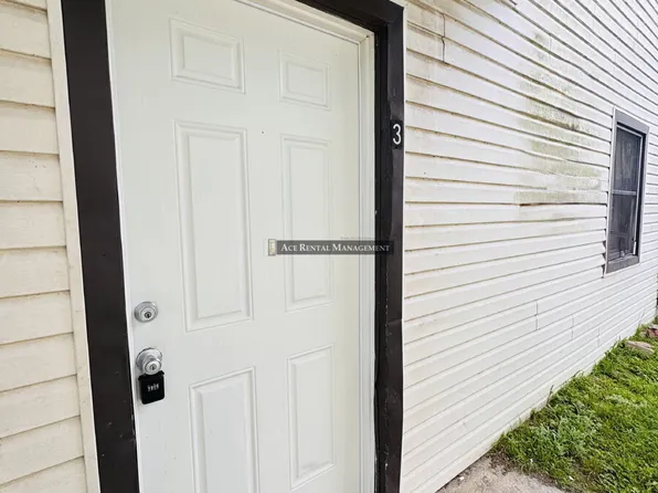 101 1st Ave, Nederland, TX