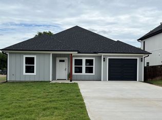 200 Garfield St, Mcgregor, TX 76657