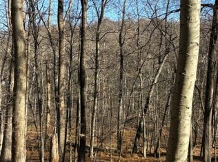 2 Kent Brook Ter, Kinnelon Boro, NJ 07405