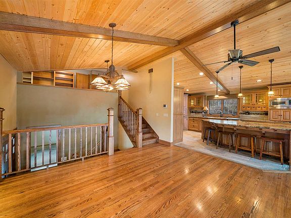 3rd image of 24124 E Dreamwood Cir
