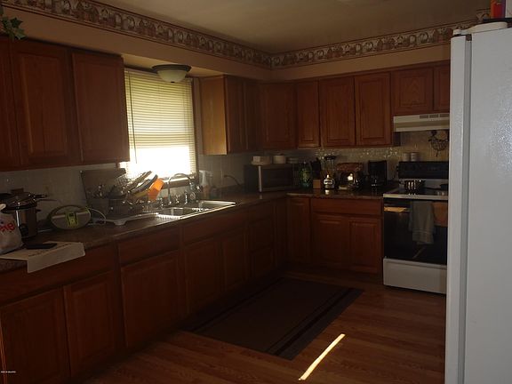 4th image of 3430 Kalamazoo Ave SE