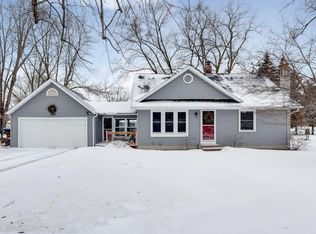 5143 Long Lake Rd, Mounds View, MN 55112