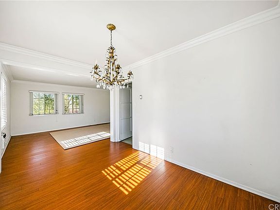 4th image of 1708 S Crescent Heights Blvd