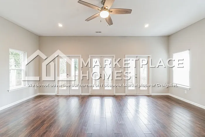 2529 Tidewater Dr — Photo 9