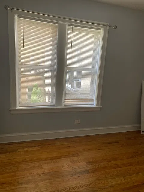 2 bed, 1.5 bath, 1000 sqft, $1,800 — Photo 3