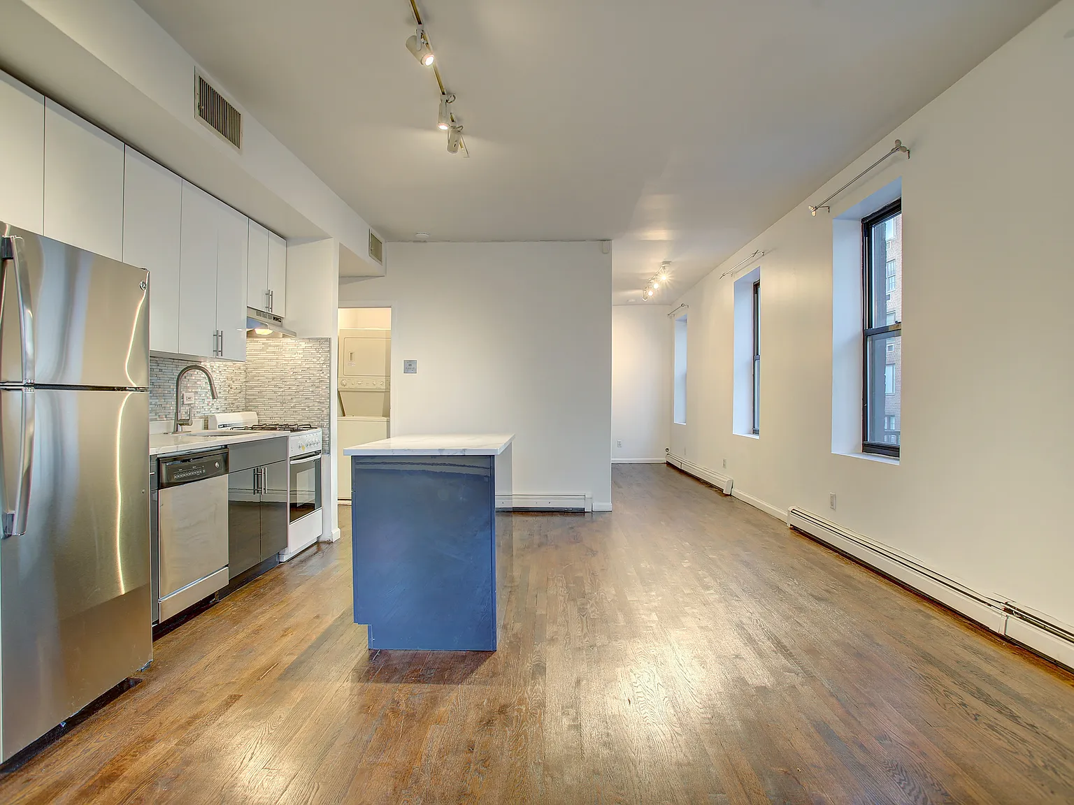168 East 66th Street — Photo 4