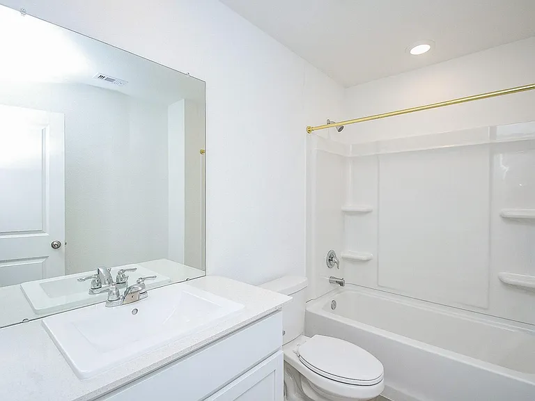 2815 Fountain Woods Dr — Photo 9
