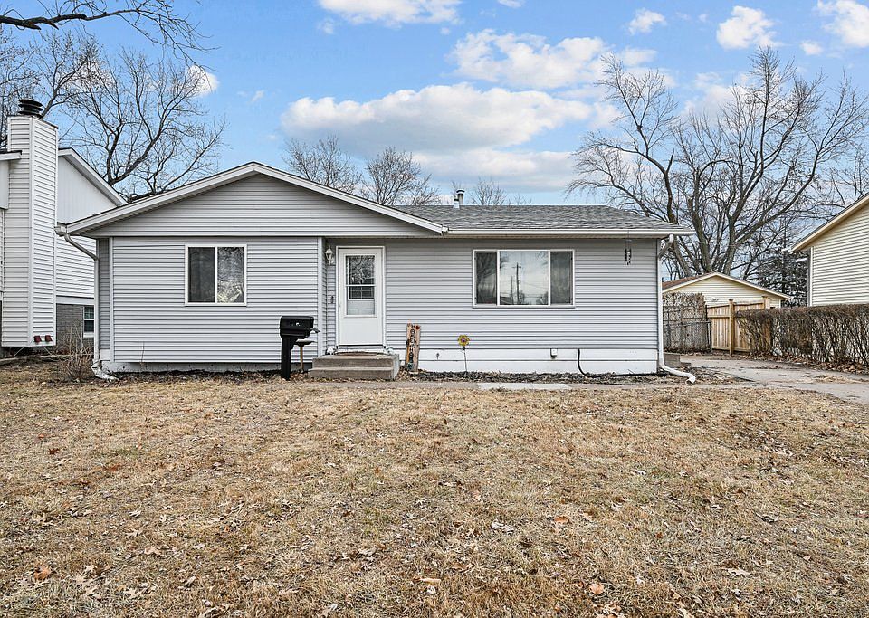 1st image of 2635 N Elsie Ave