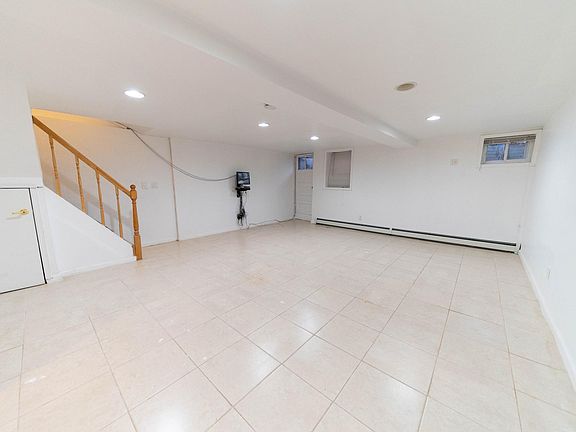 5th image of 2045 E 59th St #1