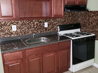 5308 Warren St, Philadelphia, PA 19131