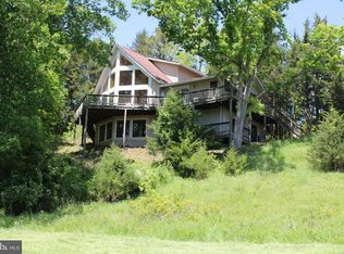 1618 T Bird Dr, Front Royal, VA 22630