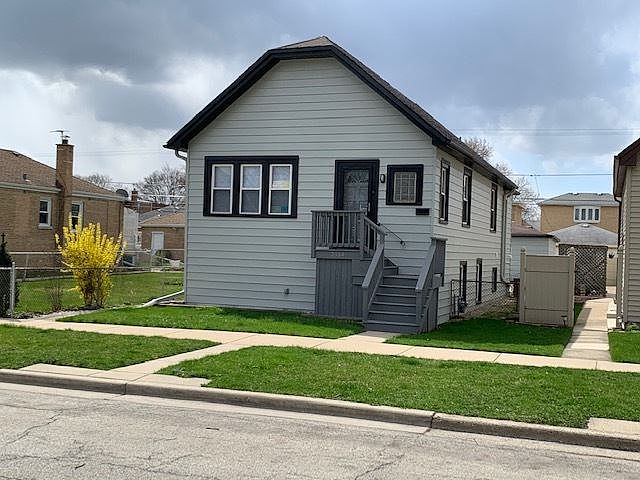 1st image of 2914 N 75th Ct