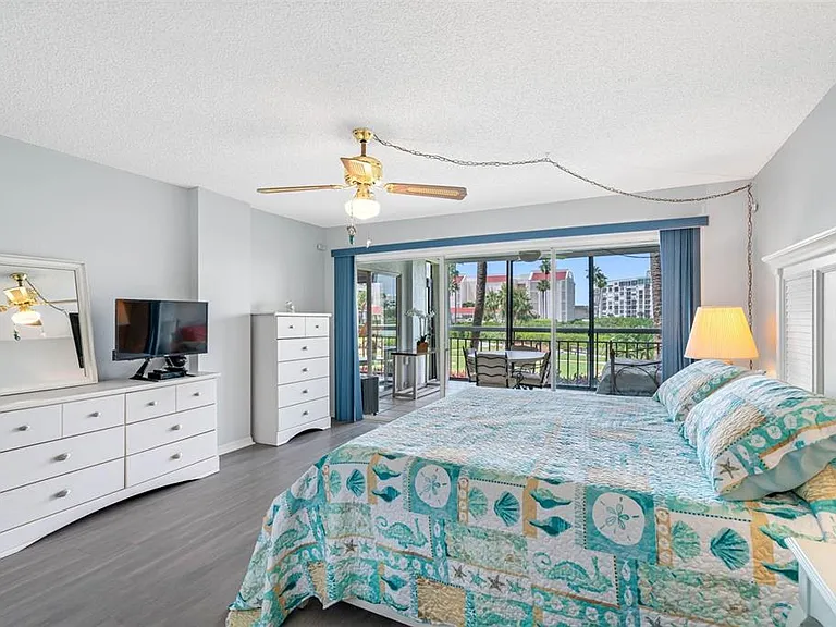 7871 Sailboat Key Blvd S #106 — Photo 22