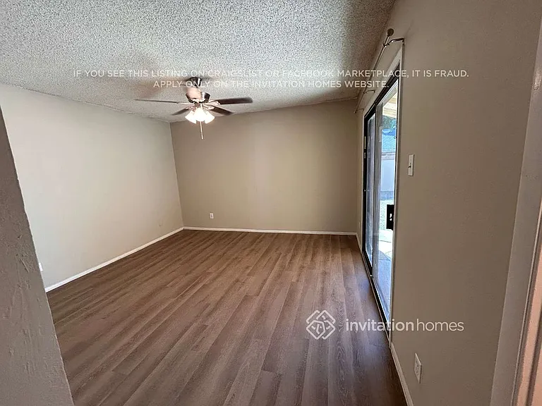 6731 W Denton Ln — Photo 10