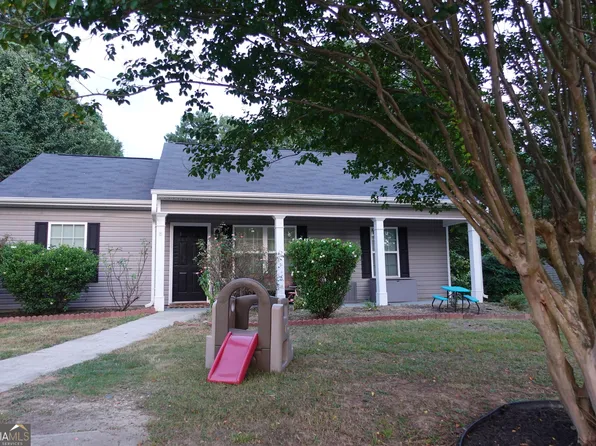 414 Harpy Eagle Dr, Winder, GA 30680