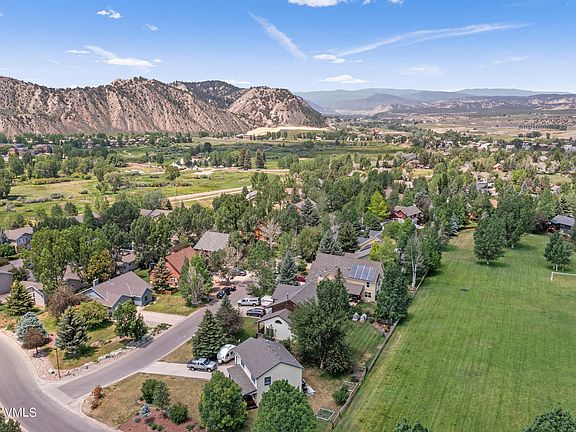 5th image of 541 Golden Eagle Dr