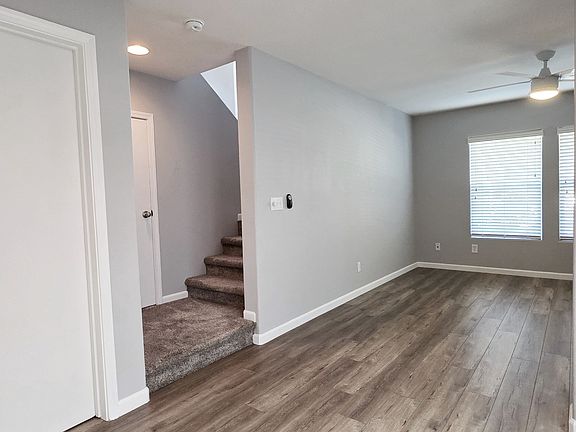 3rd image of 4120 Beechcraft Way
