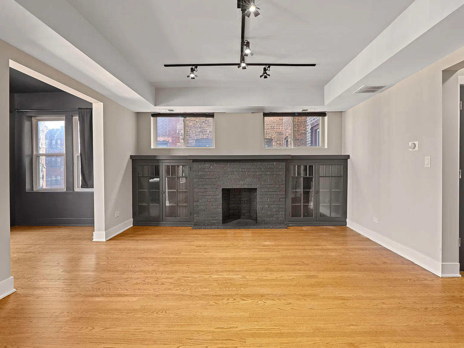 3 bed, $2,150 — Photo 3