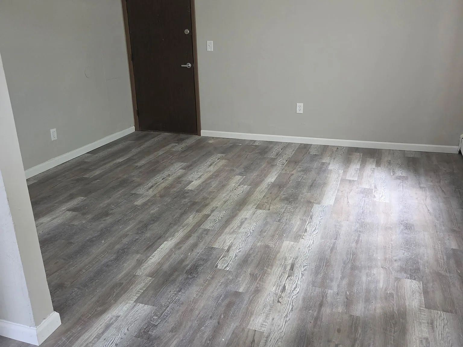 2 bed, 850 sqft, $950 — Photo 4