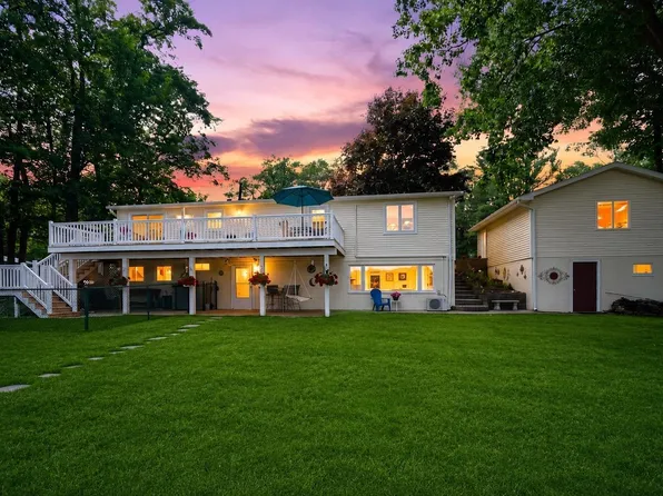 2104 Indian Lake Rd, National City, MI 48748