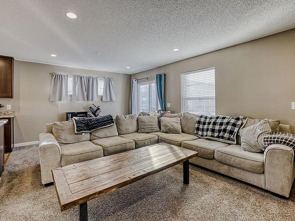 3rd image of 14604 Peridot St NW