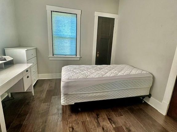 5th image of 1309 Perkins Ave