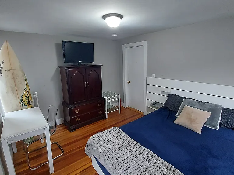 10 Kilburn Ct #4 — Photo 1