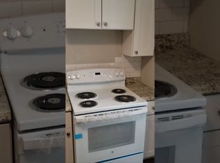 1462 N 52nd St Floor 3, Philadelphia, PA 19131