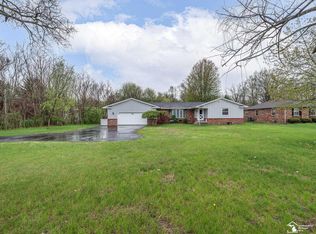 1331 W Dean Rd, Temperance, MI 48182